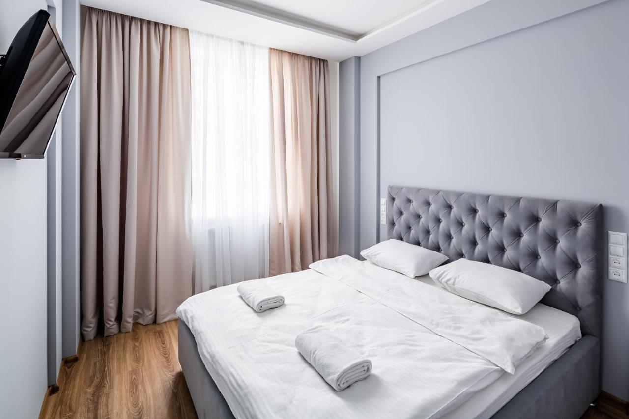 Royal Premier Apartment Львов Экстерьер фото